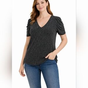 White House Black Market Shirt/Blouse Size L Black Textured Stretch